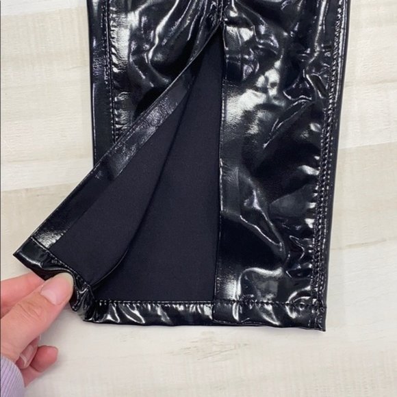 💥HOT & SAVAGE💥 Blank NYC Dominatrix Black Vinyl High Waist Pants with Slits - Picture 11 of 13